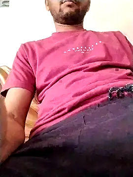 studio-my online show from February 12, 2026, 9:31 am