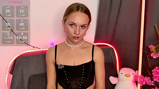 Snapshot of Ellis_Blossom chatting on January 17, 2026, 12:42 pm Ellis Blossom online show from January 17, 2026, 12:42 pm