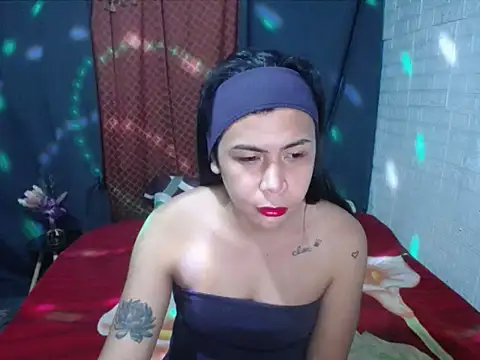 BriannaCruz24 online show from July 16, 2026, 12:13 pm