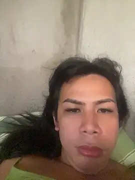 BriannaCruz24 online show from July 4, 2026, 5:25 am