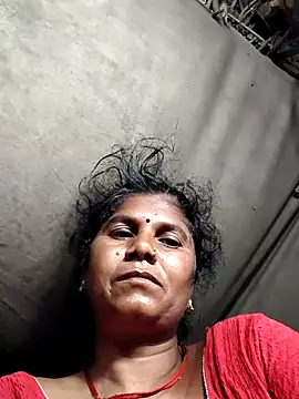 Hot di97 online show from July 27, 2026, 9:55 pm
