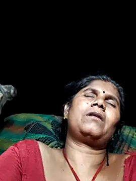 Hot di97 online show from June 20, 2026, 2:44 pm