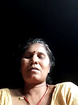 Hot di97 online show from June 11, 2026, 4:37 pm