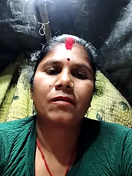 Hot di97 online show from February 19, 2026, 7:27 am