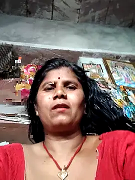 Hot di97 online show from June 6, 2026, 9:36 am