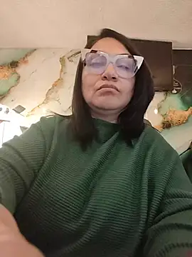 nailon karol11 online show from July 4, 2026, 8:46 pm