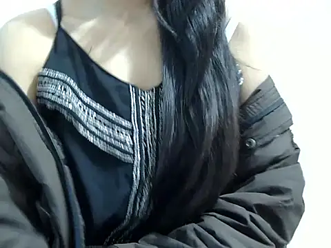 shinu queen online show from January 12, 2026, 8:21 am