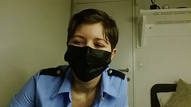 Alexxa XX online show from February 15, 2026, 7:02 pm