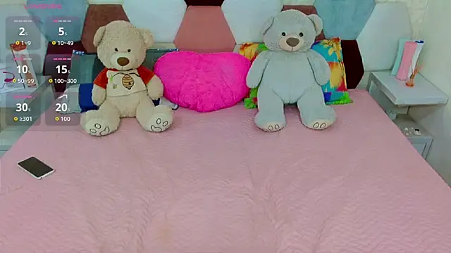 sabriana smith1 online show from April 15, 2026, 3:45 am