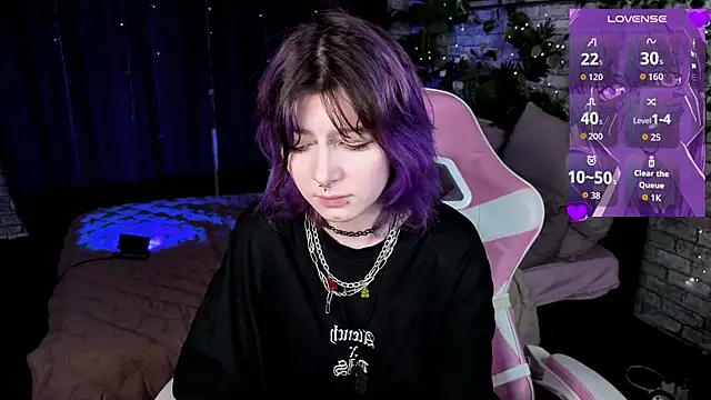Ashley Veil online show from July 28, 2026, 8:52 pm