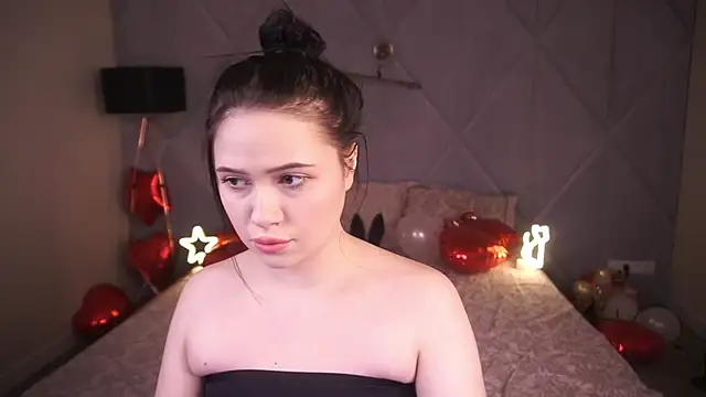 Snapshot of MargaritaGrey chatting on February 9, 2026, 1:31 pm MargaritaGrey online show from February 9, 2026, 1:31 pm