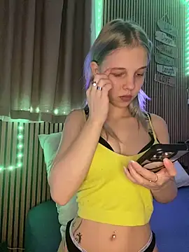 Snapshot of bellezza0 chatting on February 9, 2026, 7:01 pm bellezza0 online show from February 9, 2026, 7:01 pm