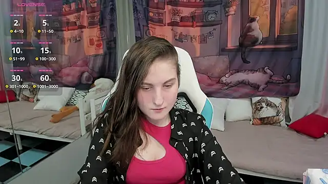 KiraDuvall online show from February 26, 2026, 5:35 pm