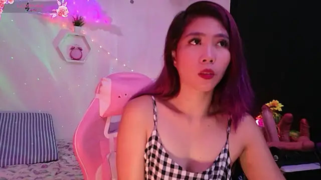 25sweetlilbunny online show from July 22, 2026, 2:46 am