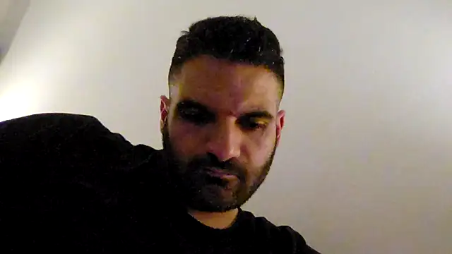 marios87xxl online show from March 9, 2026, 10:35 pm