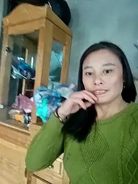 kaia-cam online show from February 5, 2026, 3:57 am