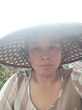 kaia-cam online show from March 1, 2026, 2:11 am