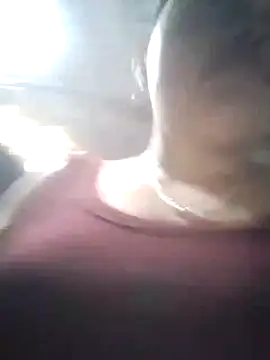 LingLing002 online show from March 18, 2026, 3:20 am