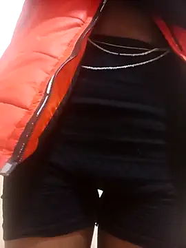 Snapshot of PatriciaVen chatting on February 20, 2026, 4:20 am PatriciaVen online show from February 20, 2026, 4:20 am