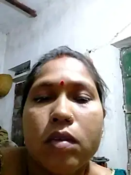 Hot su16 online show from April 24, 2026, 9:39 pm