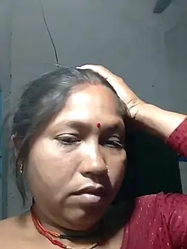 Hot su16 online show from April 27, 2026, 9:35 pm