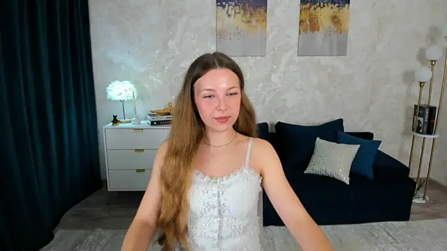 LilyBlakee online show from April 16, 2026, 7:25 pm