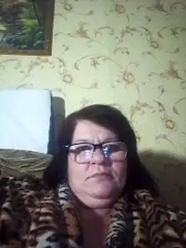 NysiOlsen online show from February 2, 2026, 9:36 pm