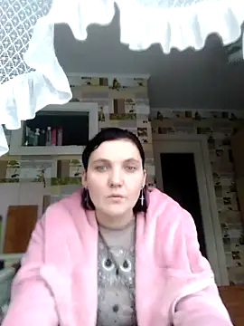 Snapshot of KarolinaRich1 chatting on January 13, 2026, 1:04 pm KarolinaRich1 online show from January 13, 2026, 1:04 pm