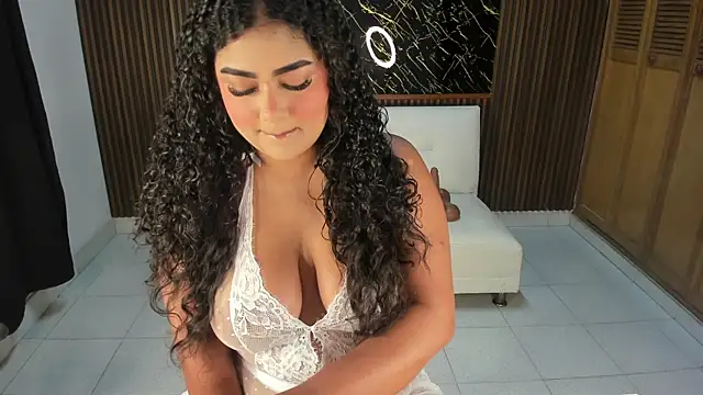 Karla18  online show from June 1, 2026, 3:33 pm