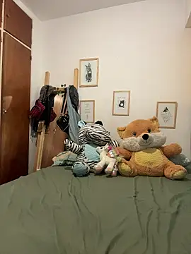 Snapshot of miafoxmia chatting on February 21, 2026, 11:45 am miafoxmia online show from February 21, 2026, 11:45 am