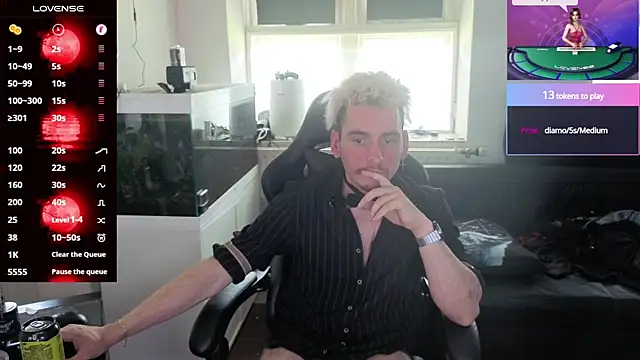 Rayzel White online show from June 7, 2026, 1:38 pm