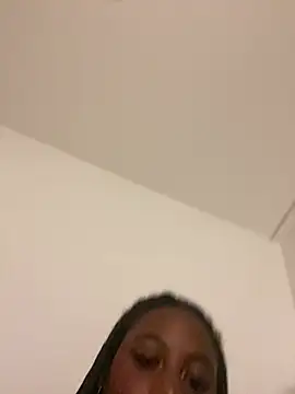 xo steffyxo 4 online show from April 8, 2026, 9:16 pm