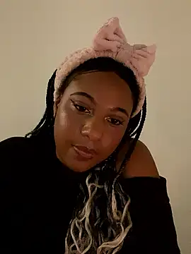 Snapshot of xo_steffyxo_4 chatting on January 13, 2026, 11:52 pm xo steffyxo 4 online show from January 13, 2026, 11:52 pm