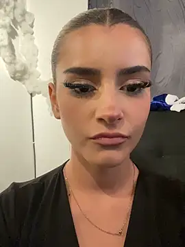 ivy-777 online show from March 11, 2026, 1:54 am