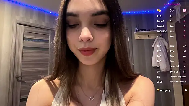 Snapshot of LavondaDeleston chatting on February 17, 2026, 5:10 pm LavondaDeleston online show from February 17, 2026, 5:10 pm