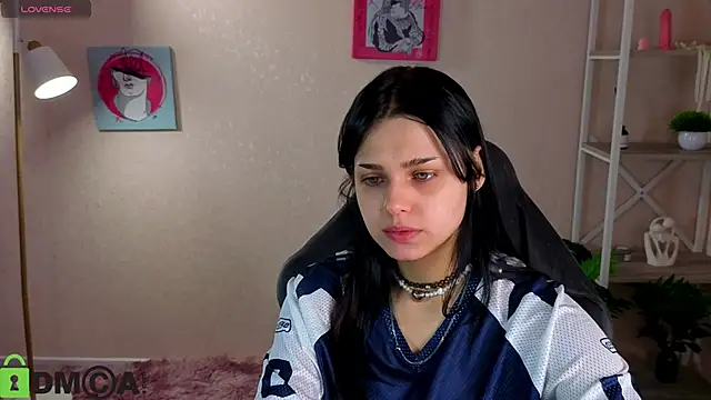 Snapshot of Leslie_Wholsh chatting on February 23, 2026, 9:43 am Leslie Wholsh online show from February 23, 2026, 9:43 am