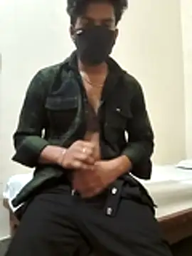 Hottlund6 online show from February 15, 2026, 5:08 am