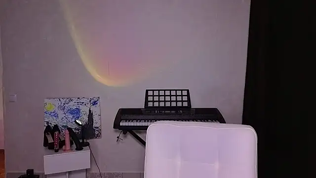 Catherine Karis online show from July 2, 2026, 3:18 pm