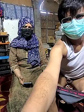 Snapshot of Babu1988UP chatting on February 11, 2026, 10:59 am Babu1988UP online show from February 11, 2026, 10:59 am