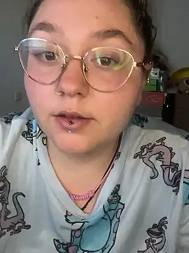 Snapshot of _maracr19_ chatting on February 27, 2026, 12:11 am maracr19 online show from February 27, 2026, 12:11 am