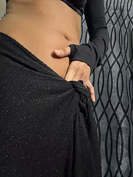 Snapshot of Sassyreyaaa chatting on February 15, 2026, 7:13 pm Sassyreyaaa online show from February 15, 2026, 7:13 pm