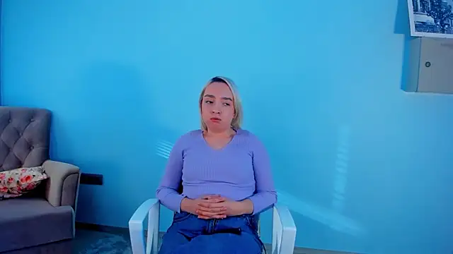 Snapshot of LiviaAntis chatting on February 2, 2026, 7:18 am LiviaAntis online show from February 2, 2026, 7:18 am