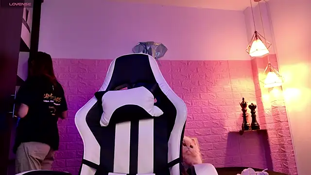 Snapshot of Dulce_Stormy chatting on January 18, 2026, 12:08 pm Dulce Stormy online show from January 18, 2026, 12:08 pm