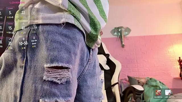 Snapshot of Dulce_Stormy chatting on February 12, 2026, 12:05 pm Dulce Stormy online show from February 12, 2026, 12:05 pm