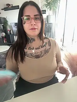 NyxTattoo online show from April 10, 2026, 8:54 am