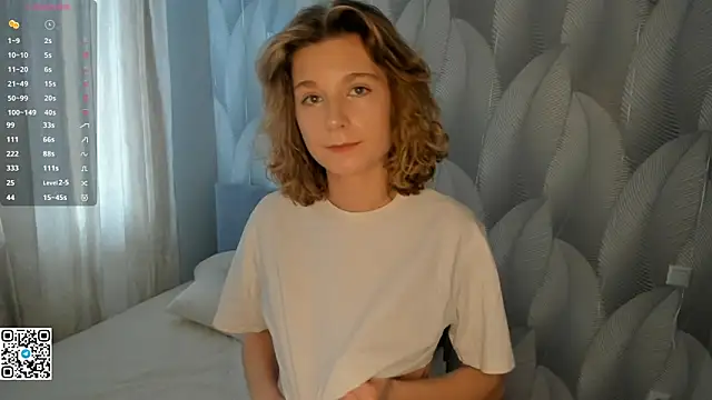 Snapshot of SonyaNowak chatting on February 25, 2026, 10:26 am SonyaNowak online show from February 25, 2026, 10:26 am