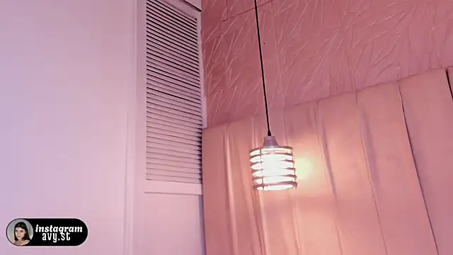 Snapshot of avy_st chatting on March 2, 2026, 7:15 am avy st online show from March 2, 2026, 7:15 am