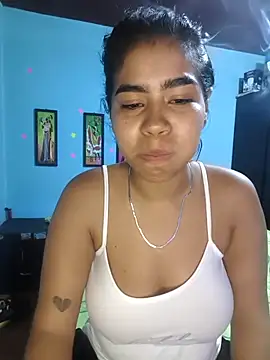 Snapshot of halixstoner chatting on January 19, 2026, 3:49 pm halixstoner online show from January 19, 2026, 3:49 pm