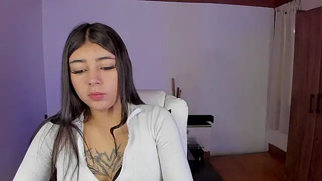 Snapshot of gabriella_live_ chatting on February 17, 2026, 8:28 pm gabriella live online show from February 17, 2026, 8:28 pm