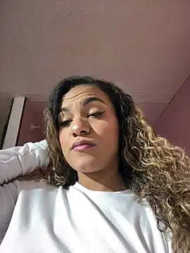 AngelPinkk  online show from July 28, 2026, 1:46 am